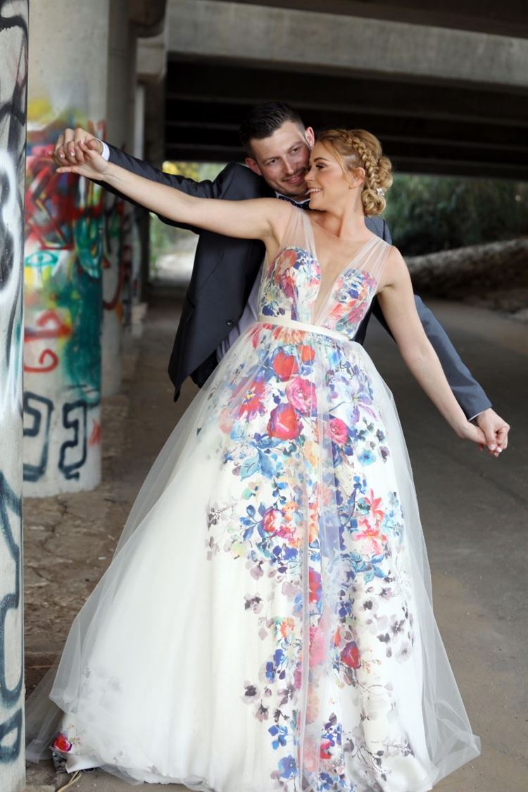 מתאמנים לסלואו הראשון, החתונה של דורית דויטש ויגאל קרזנר (צילום: יוסי עוז)