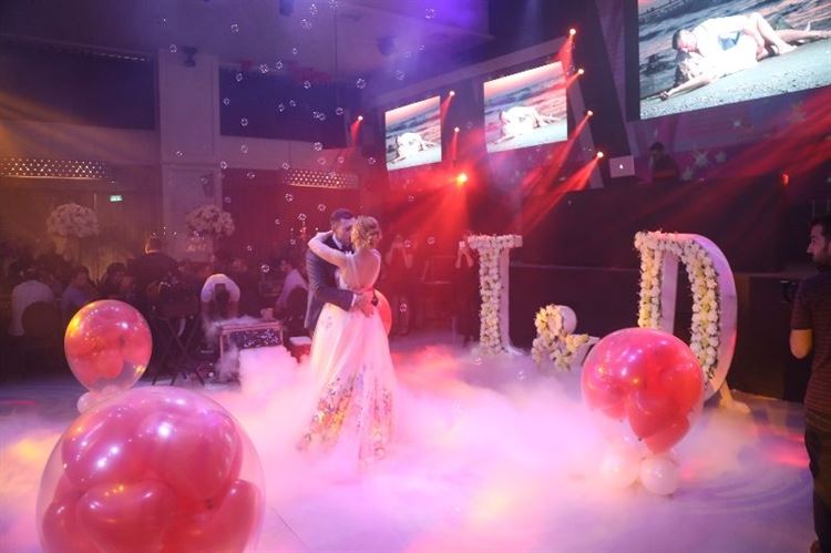 ועכשיו מזווית אחרת, החתונה של דורית דויטש ויגאל קרזנר (צילום: יוסי עוז)