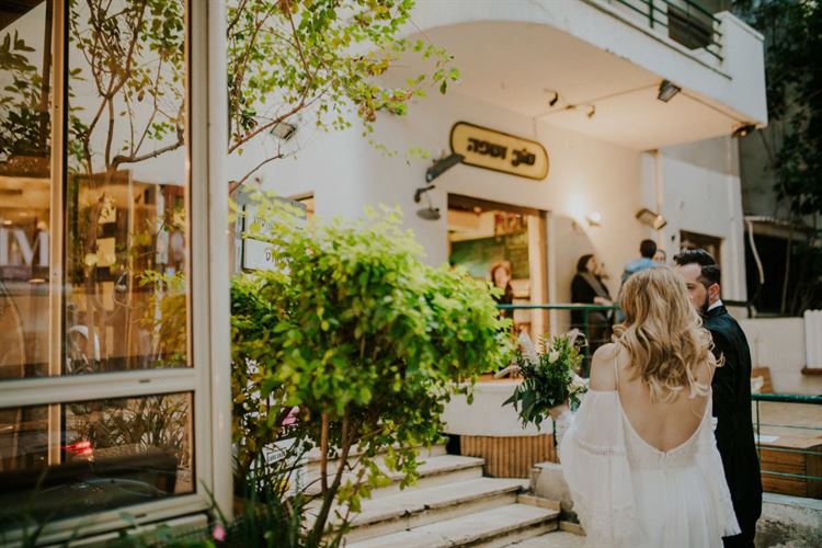 חתונה אקספרס: התארסו אחרי היכרות של חודשיים 13