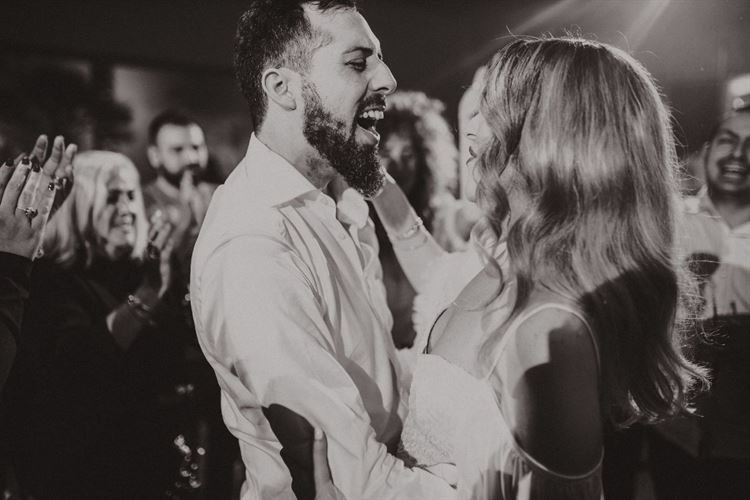 חתונה אקספרס: התארסו אחרי היכרות של חודשיים 19