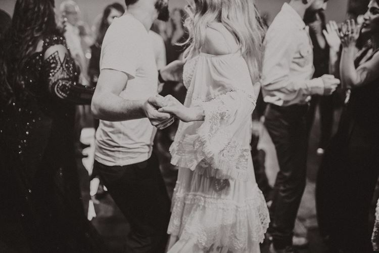 חתונה אקספרס: התארסו אחרי היכרות של חודשיים 21