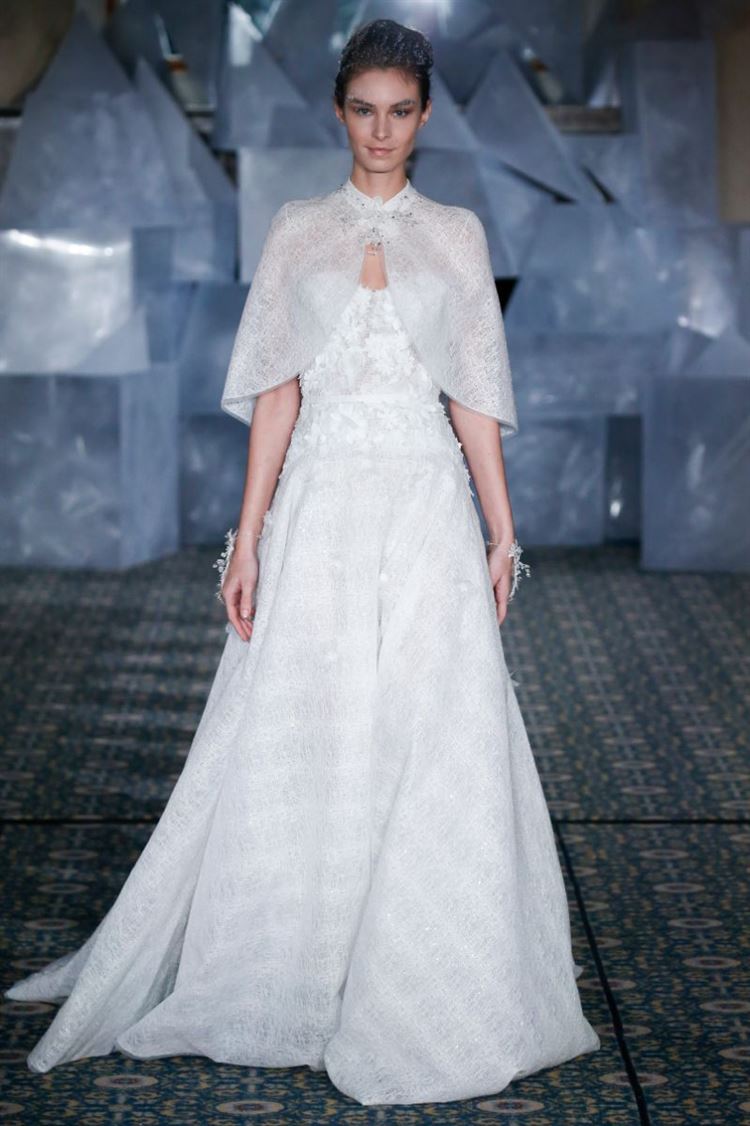 קבלו אותה: מירה צבילינגר שוברת את הקרח 20