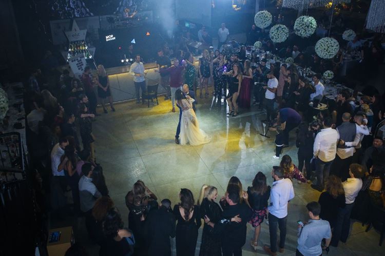 סטה מהתסריט: איך ריי דונובן הגיע לפריים הזה? 20