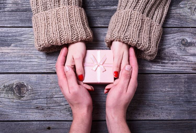 מנפצות את הטאבו: על בנות שמציעות נישואים לבנים 5