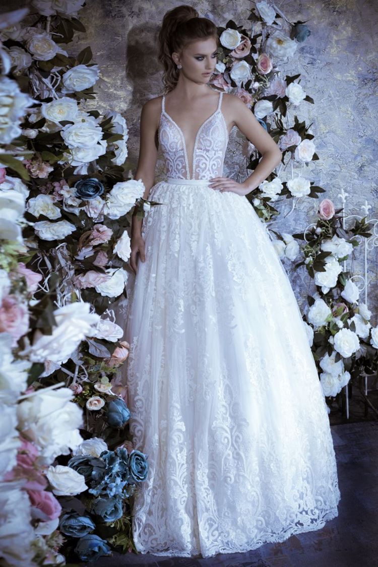 הן חיו באושר ובסטייל: שמלות כלה של נסיכות אמיתיות 11