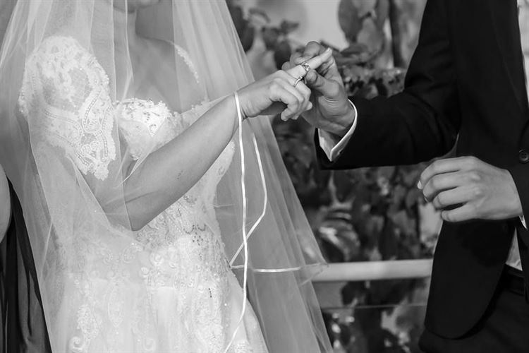 הכלה שמצאה את בחיר ליבה באמצעות המחשבה 19