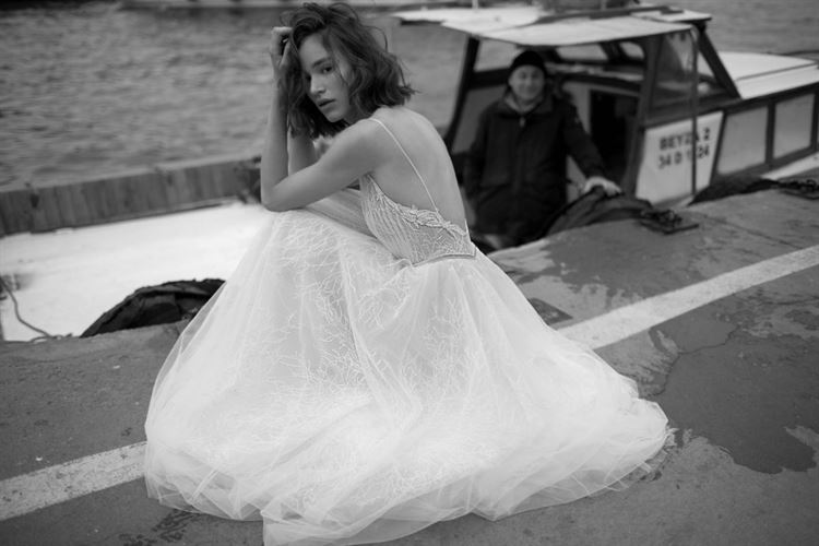 מסביב לעולם: הקולקציה החדשה של ליז מרטינז 8