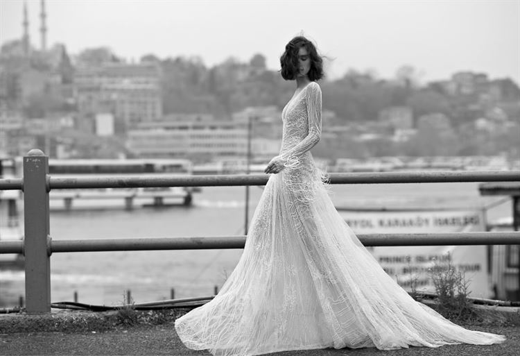 מסביב לעולם: הקולקציה החדשה של ליז מרטינז 10