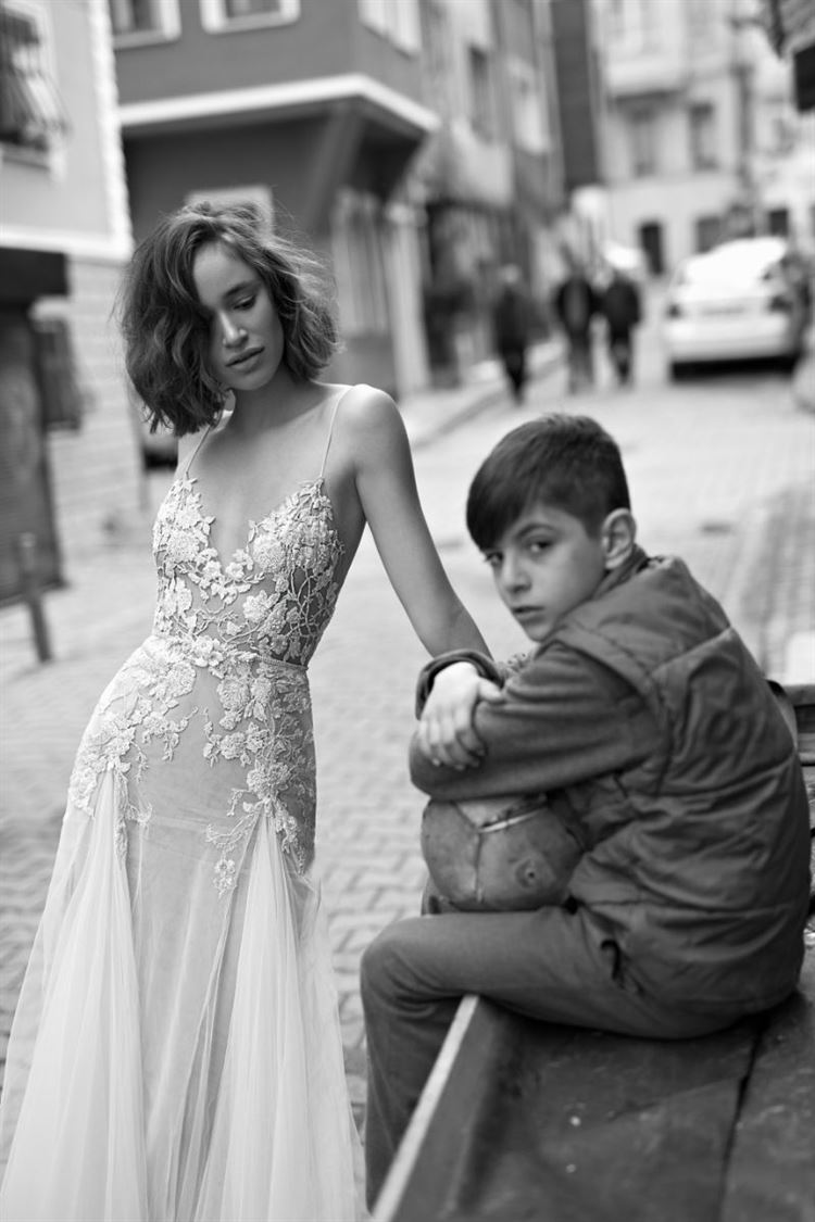 מסביב לעולם: הקולקציה החדשה של ליז מרטינז 18