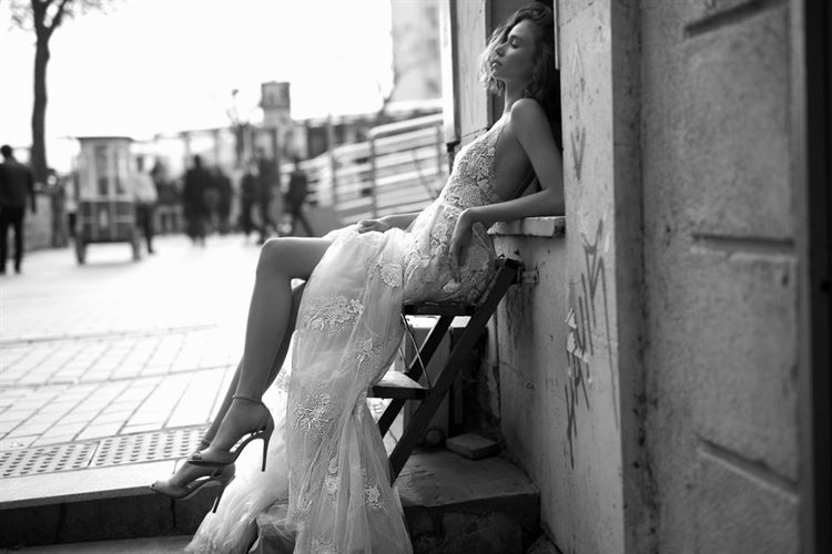 מסביב לעולם: הקולקציה החדשה של ליז מרטינז 29