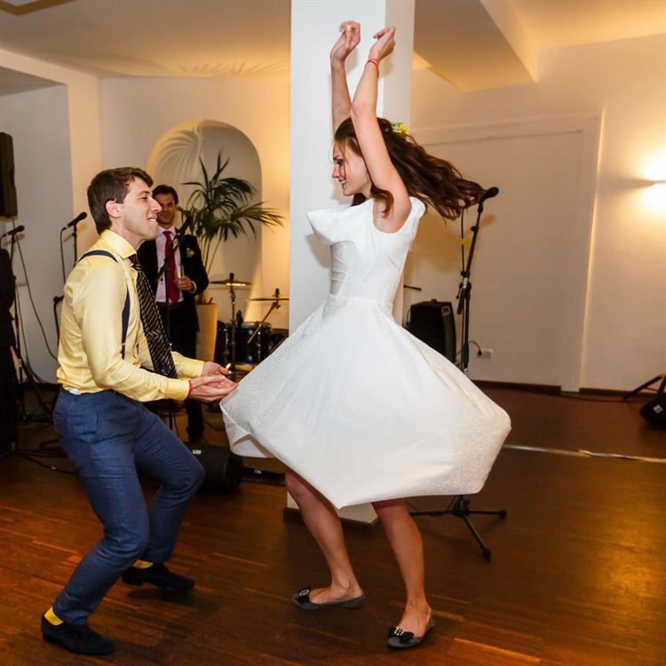 כמעט כמו ביונסה: איך מכינים ריקוד מושקע לחתונה? 3