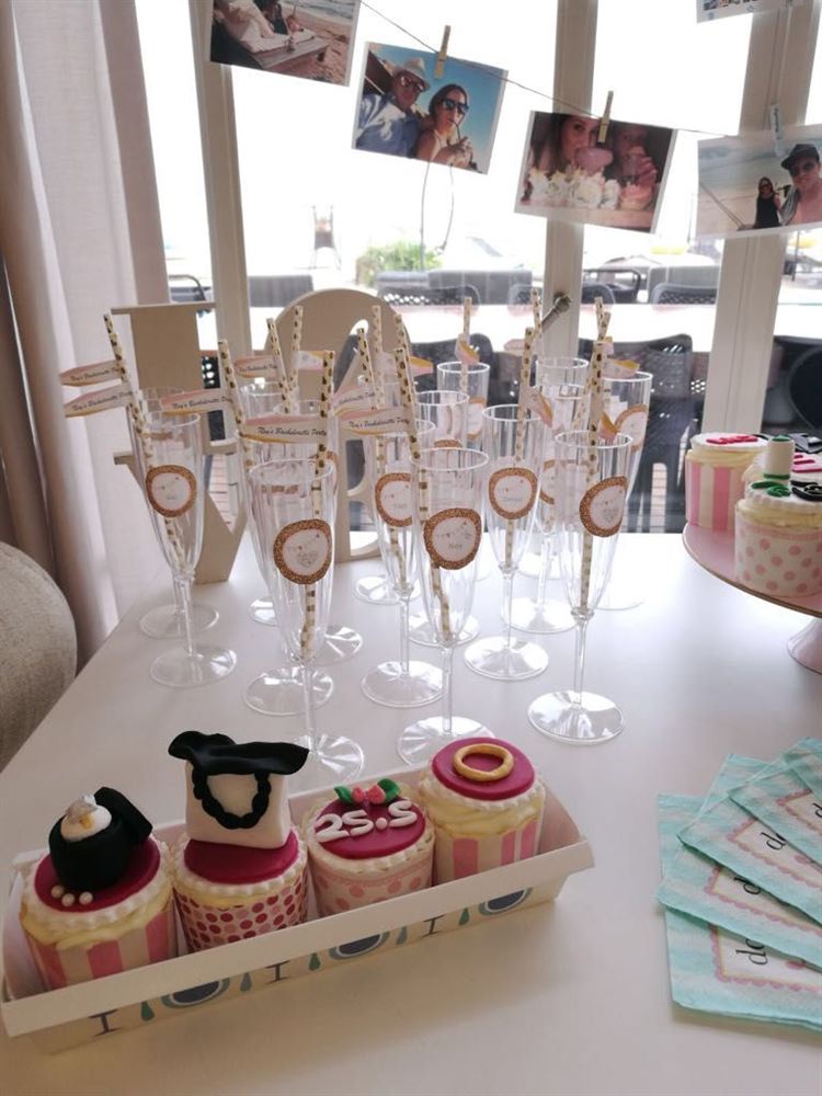 מעוררת השראה: מסיבת רווקות עם סבתא 19