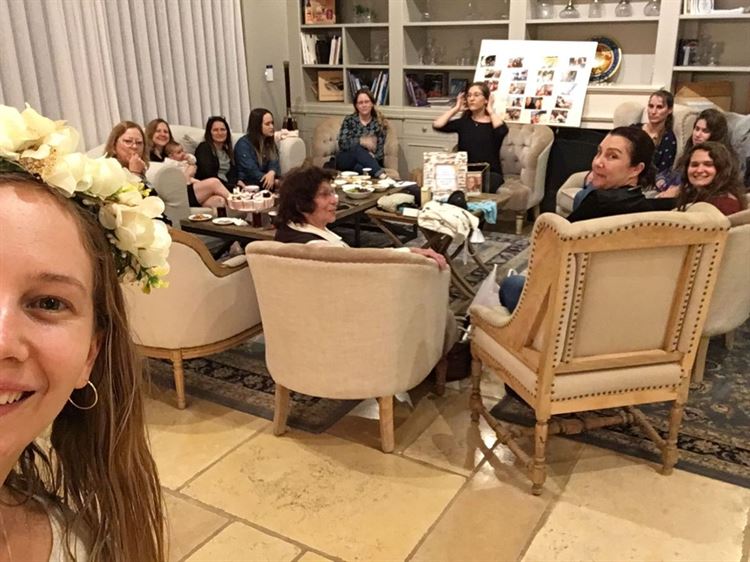 מעוררת השראה: מסיבת רווקות עם סבתא 9