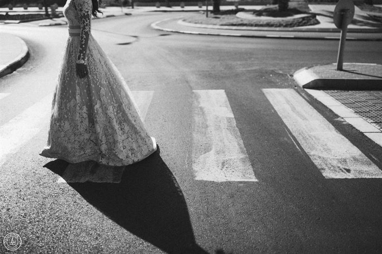 תמונות מיוחדות על רקע אורבני, החתונה של עטרת שמחוני ופרסואה טברן (צילום: אביחי הראל)