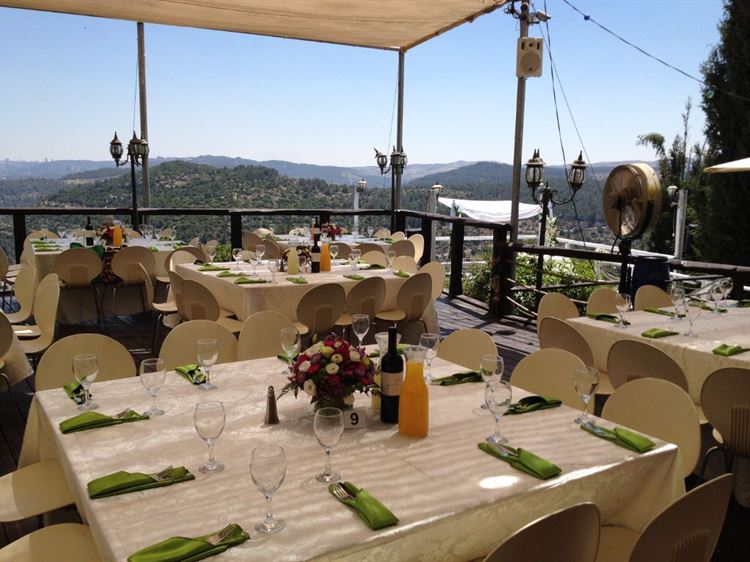 איך מתחילים לארגן ברית מילה במסעדה? 3