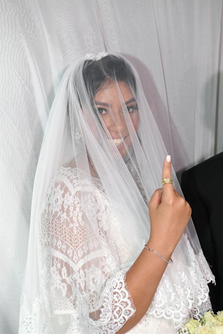 "אמרתי לחברה שלי שהוא הולך להיות בעלי" 14