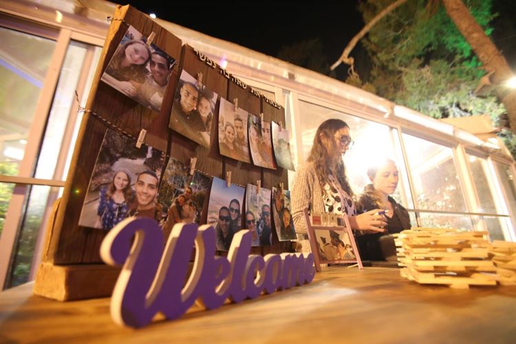 תמונות זוגיות מבלי לראות אחד את השנייה 22