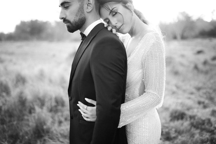 התחילה את היום כמלווה וסיימה אותו כמאורסת 21