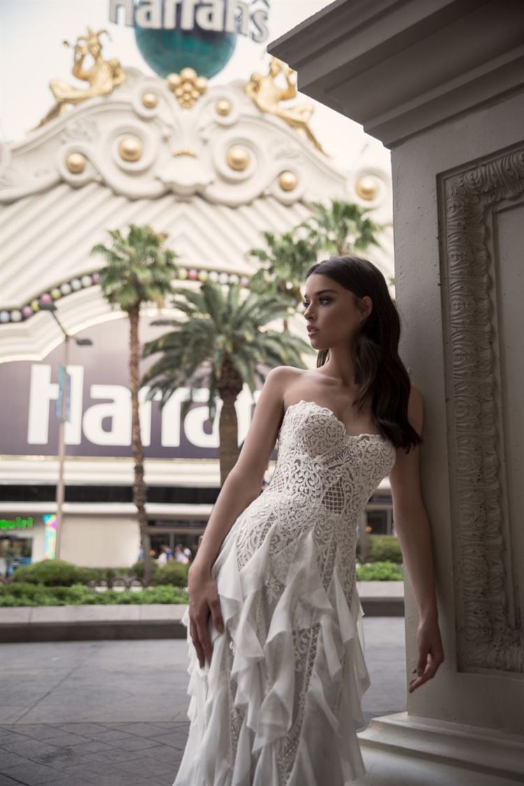 קטלוג אופנה סקסי במיוחד שצולם בלאס וגאס 14