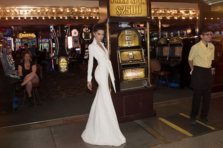 קטלוג אופנה סקסי במיוחד שצולם בלאס וגאס 23