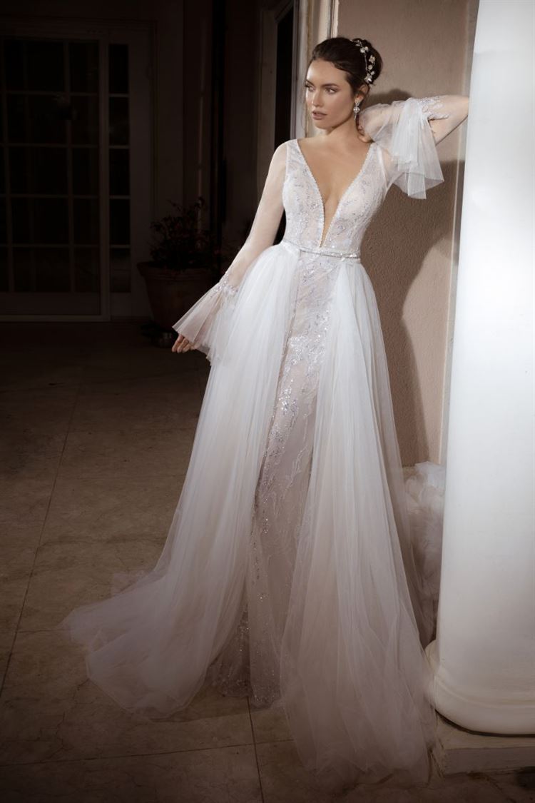 לכלות שמחפשות סטייל: חמשת השמלות הכי לוהטות העונה 3