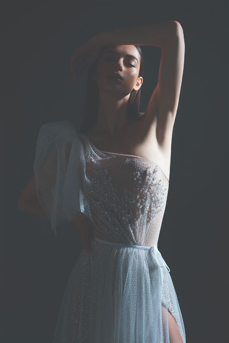 לא מתחכמת: ענבל דרור בקולקציה חדשה 21