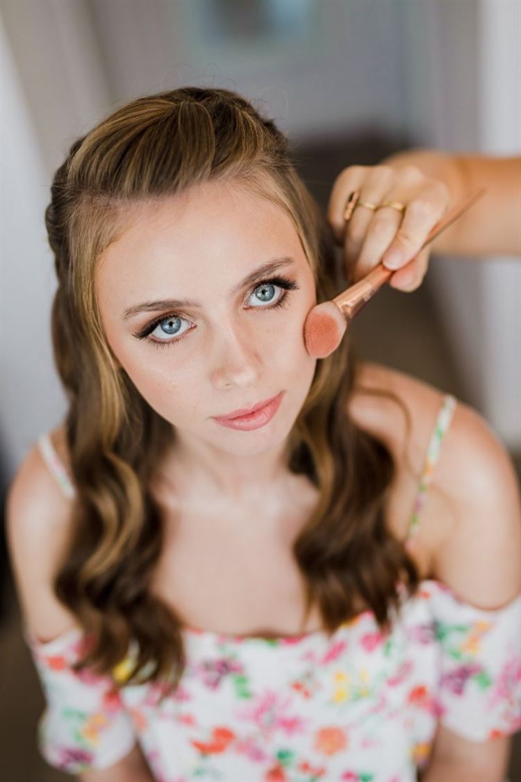 האולם נסגר אבל החתונה חייבת להימשך 8