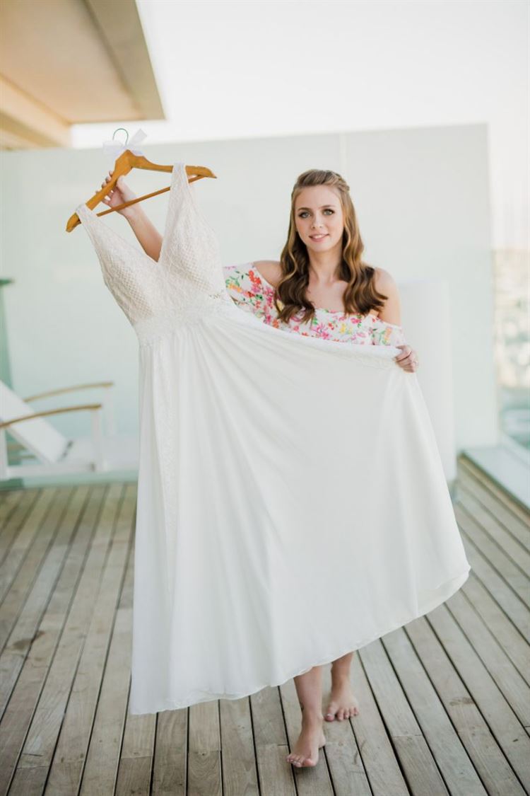 האולם נסגר אבל החתונה חייבת להימשך 9