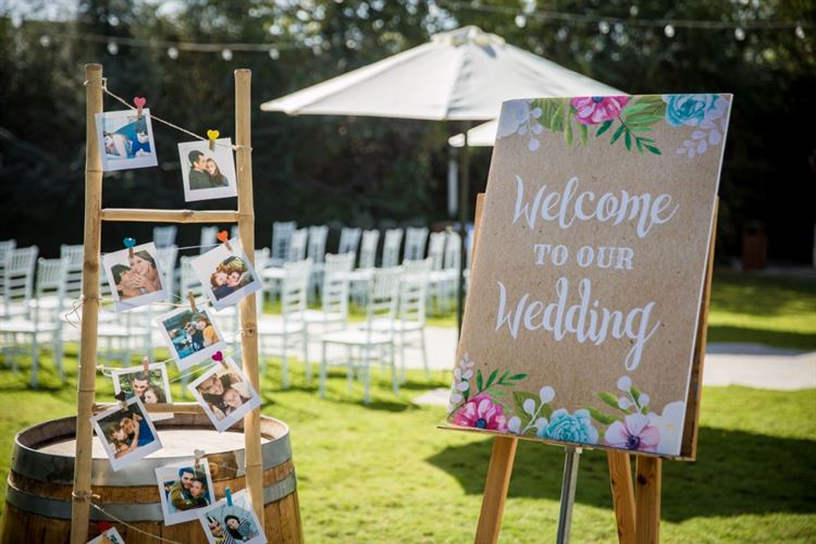 האולם נסגר אבל החתונה חייבת להימשך 14