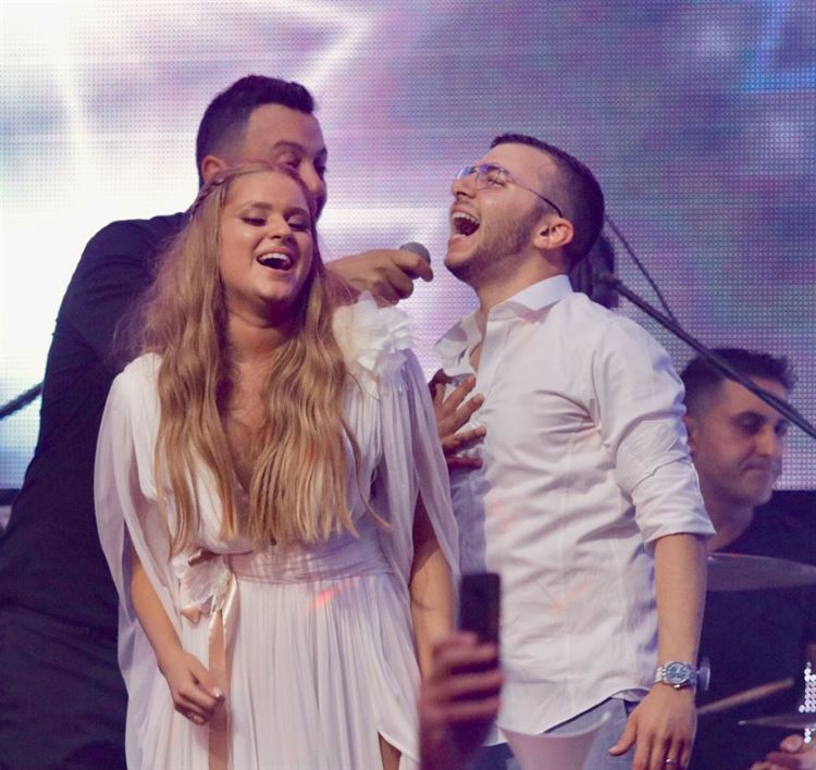 איך תהפכו את החתונה שלכם לבלתי נשכחת? 10