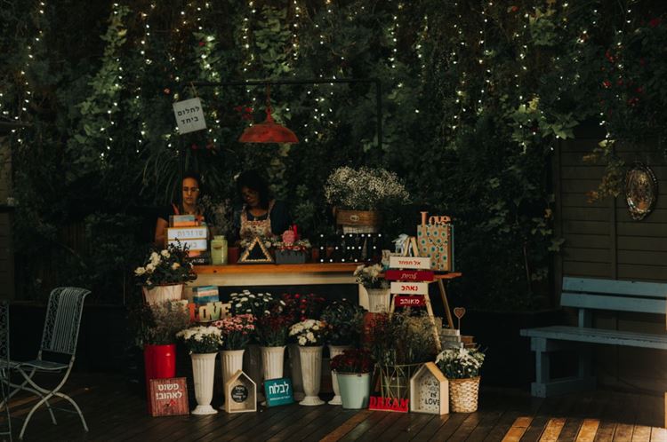 הדמעות אזלו: הסב שהגשים חלום לנכדו בפעם האחרונה 33