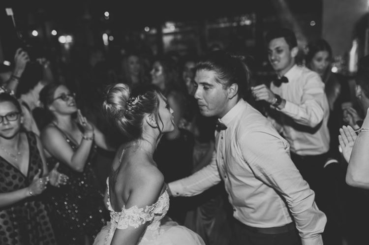 הדמעות אזלו: הסב שהגשים חלום לנכדו בפעם האחרונה 29