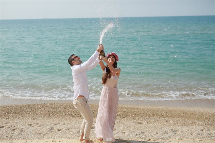 27 מטרים מתחת לפני הים: הצעת נישואים רטובה 9