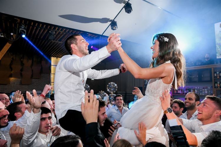 ידיים למעלה, החתונה של אופיר חדור ויניב וילדר (צילום: דינמיקה סטודיו)