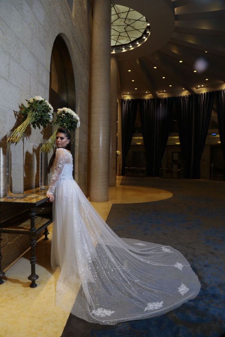 החתונה שגרמה לממשלה להתאחד 16