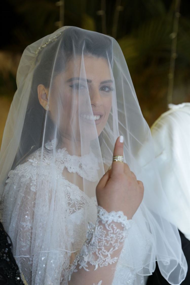 החתונה שגרמה לממשלה להתאחד 20