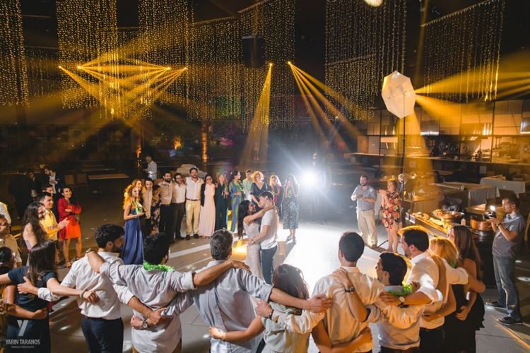 אוהבים אתכם ושיהיה במזל טוב, החתונה של הדס ולירון (צילום: ירין טרנוס)