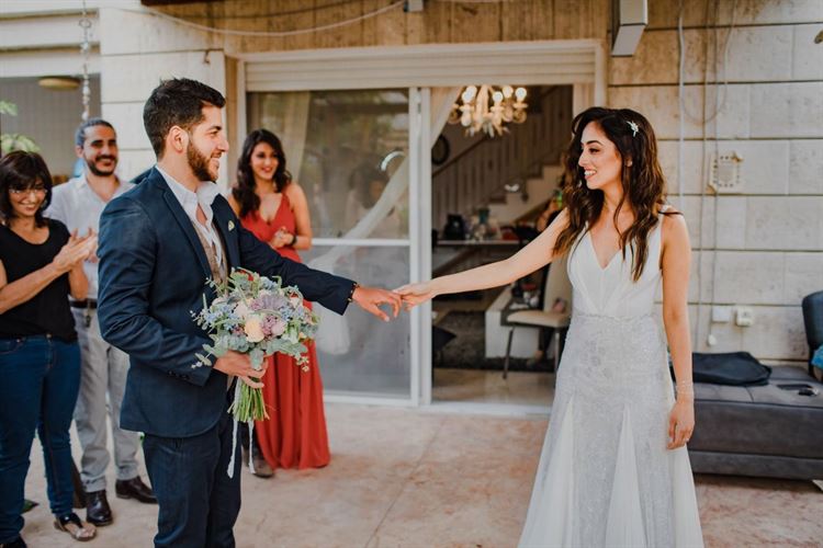 מדהימה: החתונה של המעצבת שיר גינדי 8