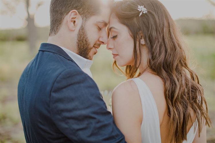 מדהימה: החתונה של המעצבת שיר גינדי 12