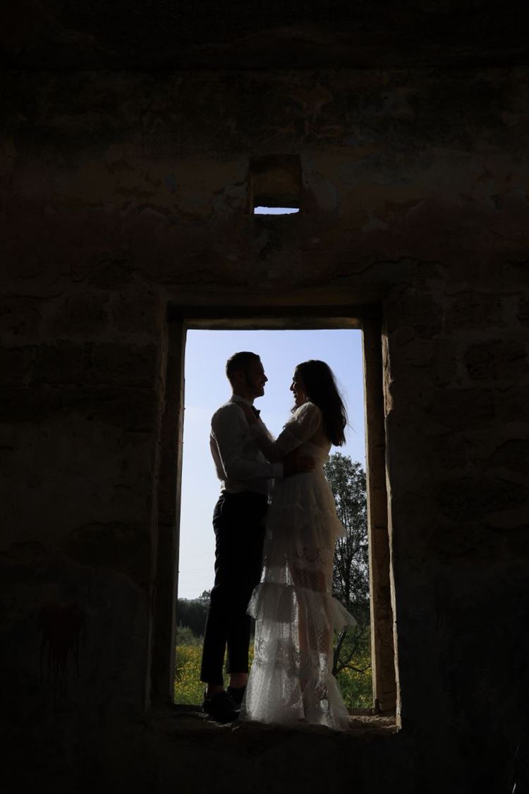 קשה להשגה: הכלה שכמעט פספסה את אהבת חייה 4