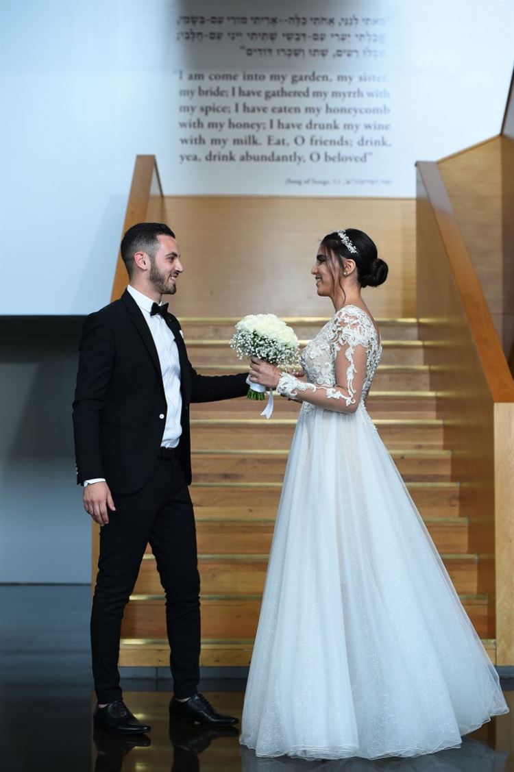 קשה להשגה: הכלה שכמעט פספסה את אהבת חייה 8