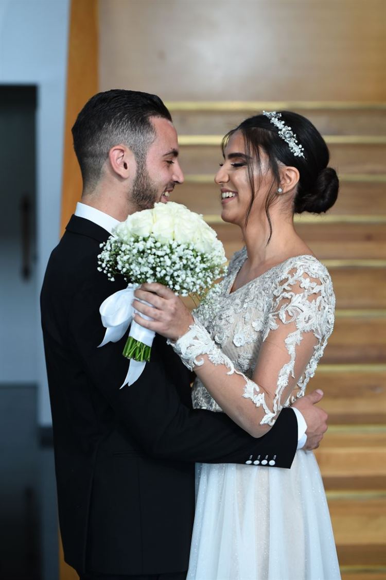 קשה להשגה: הכלה שכמעט פספסה את אהבת חייה 9