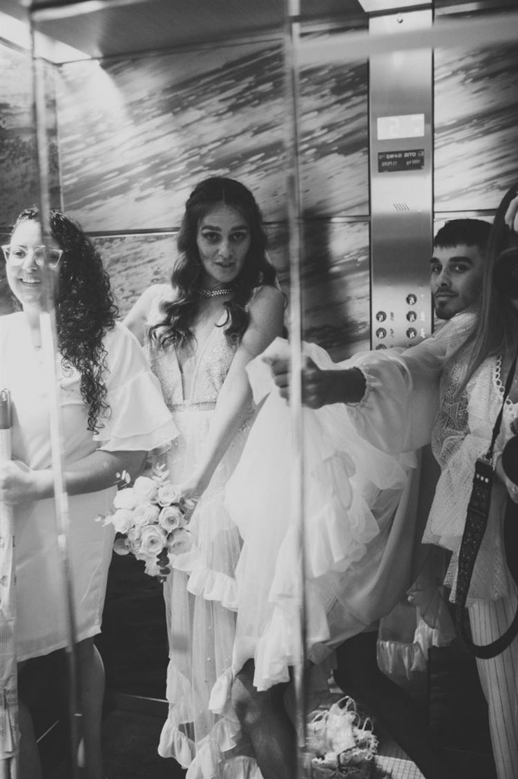 בלאגן ברודוס: חתונה לוהטת במיוחד ביוון 13