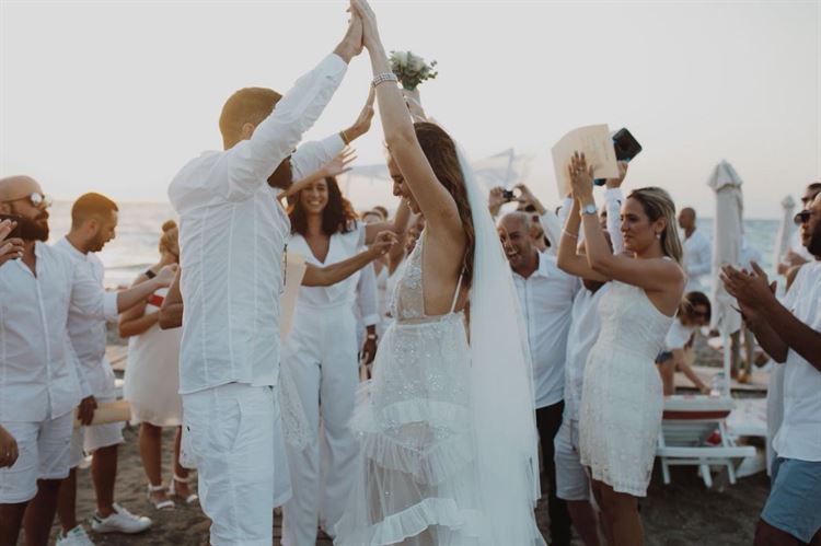 בלאגן ברודוס: חתונה לוהטת במיוחד ביוון 24