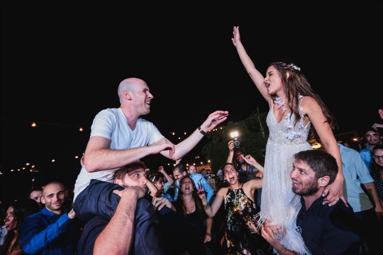 ידיים למעלה, החתונה של ירדן אהרוני וחגי טבת (צילום: עידן כנפי) 