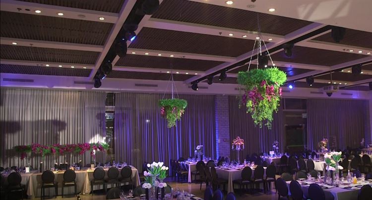 מתחם האירועים מפלים: כשהטבע פוגש את העיר הגדולה 13