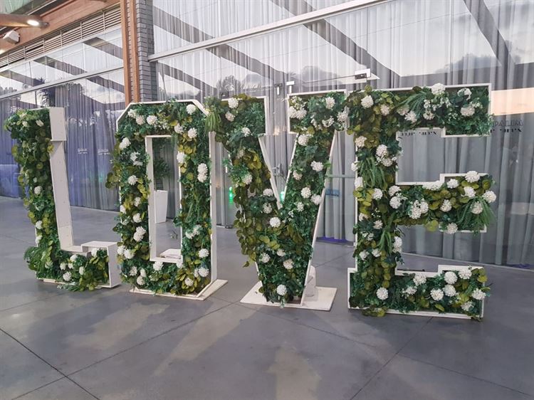 מתחם האירועים מפלים: כשהטבע פוגש את העיר הגדולה 17