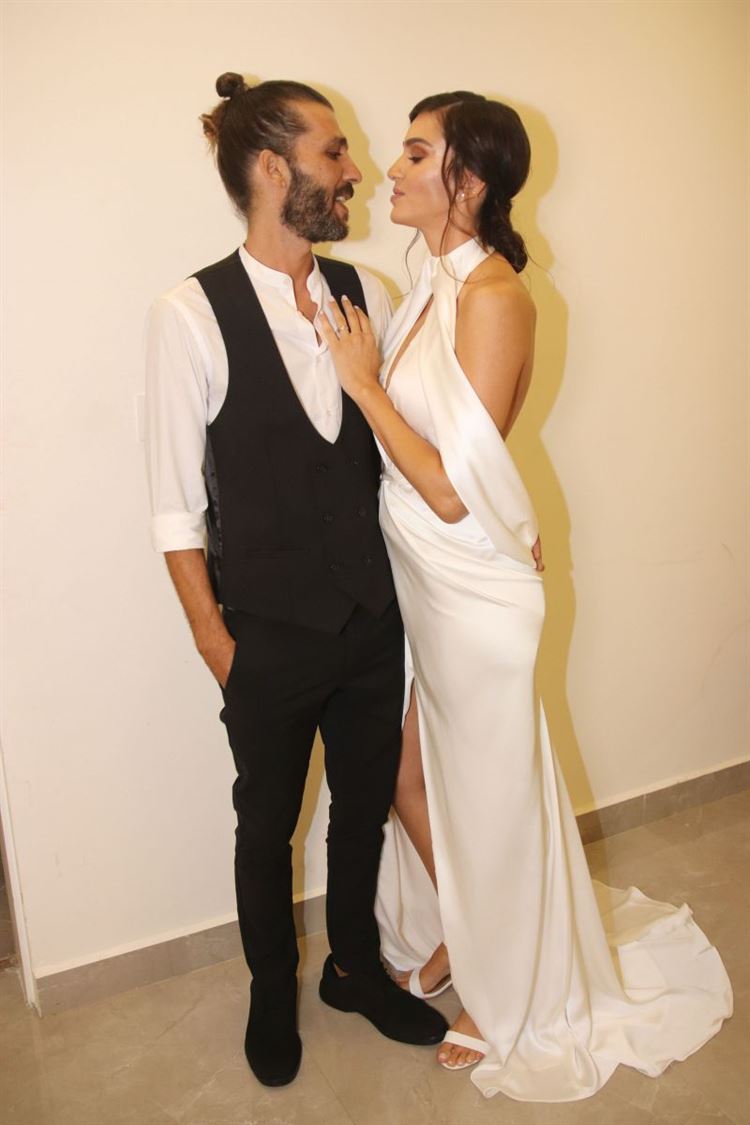 אהבה מנצחת: מסיבת החתונה של הודא נקש ובעלה 9