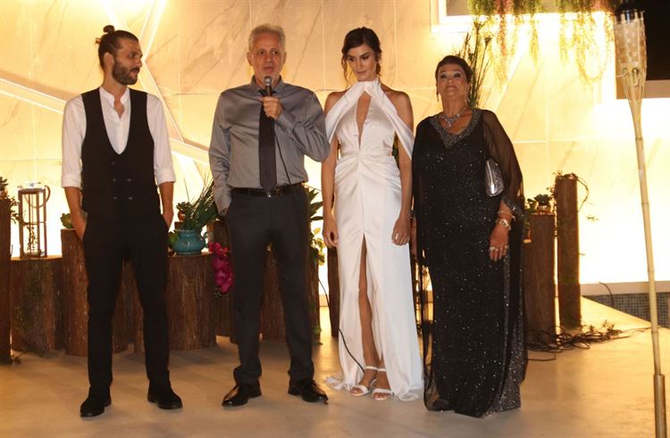 אהבה מנצחת: מסיבת החתונה של הודא נקש ובעלה 12