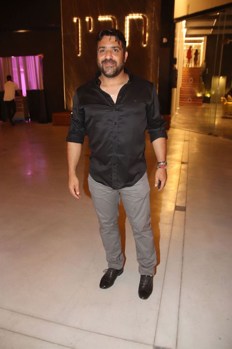 אהבה מנצחת: מסיבת החתונה של הודא נקש ובעלה 3